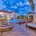 Natalie Lejlighedshotel Laganas