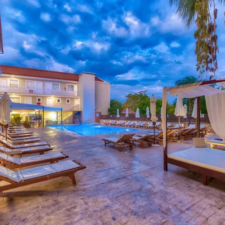 Natalie Aparthotel Laganas