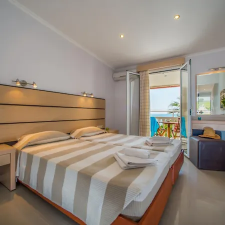 Aparthotel Natalie 3*