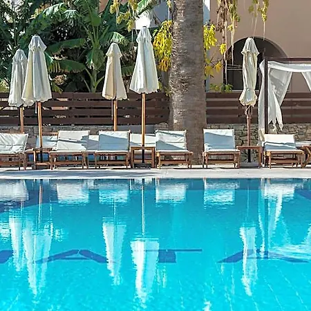 Aparthotel Natalie 3*