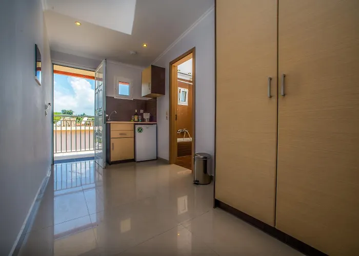 Apartahotel Natalie Laganas