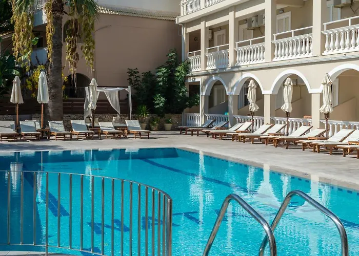 Natalie Apartmanhotel 3*