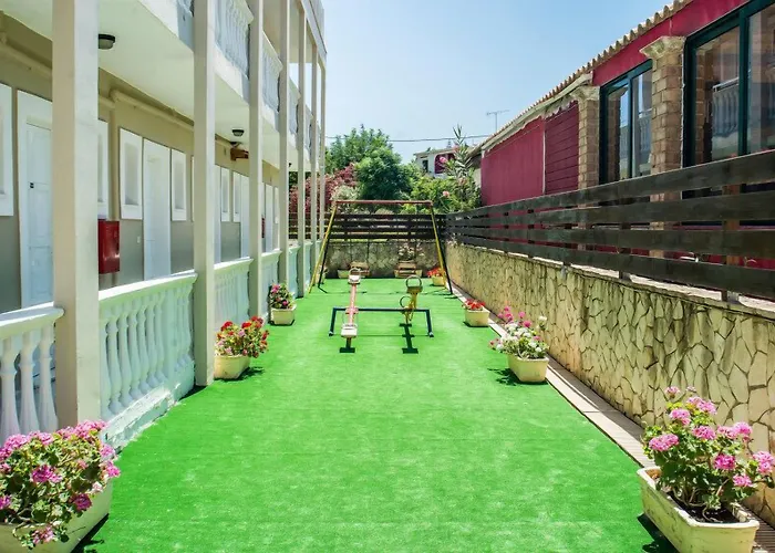 Natalie Apartmanhotel Laganász