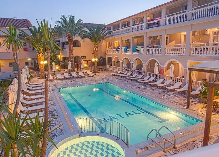 Aparthotel Natalie 3*